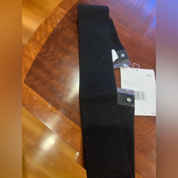 NWT BLACK/White Besty Johnson stretch belt style up outfit excellent condition! - Picture 6 of 6